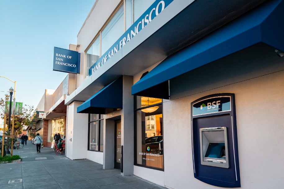 Front facade of Bank of San Francisco's Laurel Village office